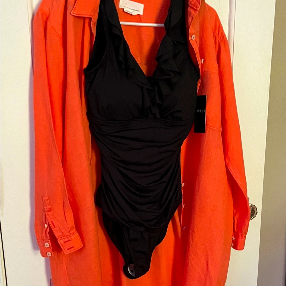 Lauren Ralph Lauren Black Bodysuit with V-Neckline and Ruched Detailing